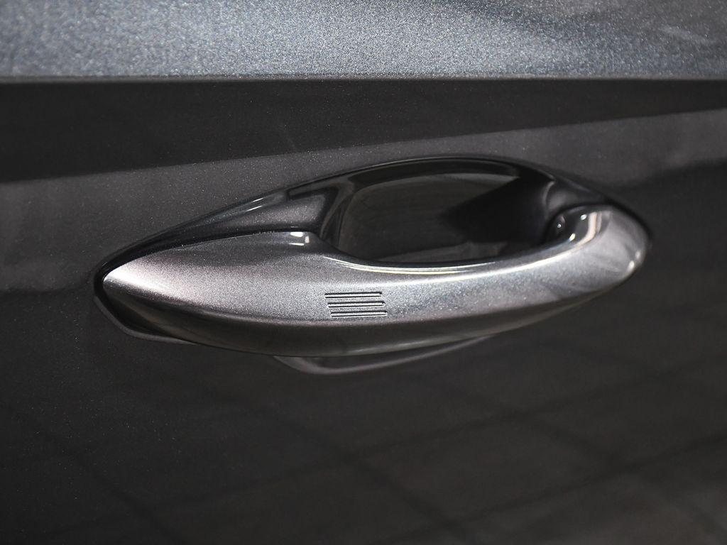 used 2025 Hyundai TUCSON Hybrid car, priced at $30,990