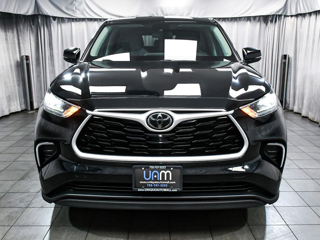 used 2020 Toyota Highlander car, priced at $23,990