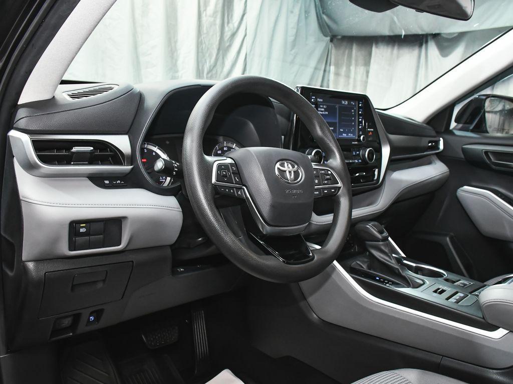 used 2020 Toyota Highlander car, priced at $23,990