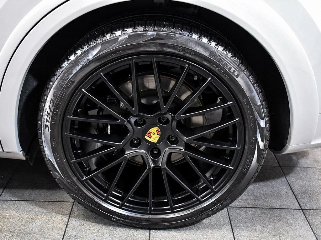 used 2022 Porsche Cayenne car, priced at $65,490