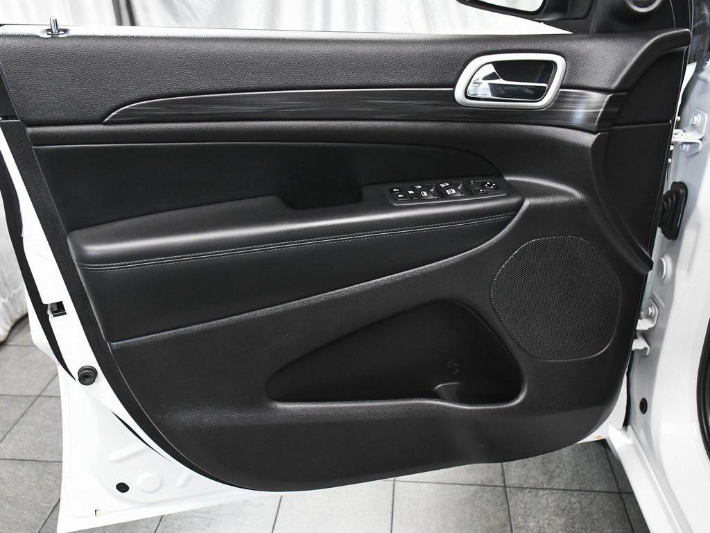 used 2021 Jeep Grand Cherokee car, priced at $22,990