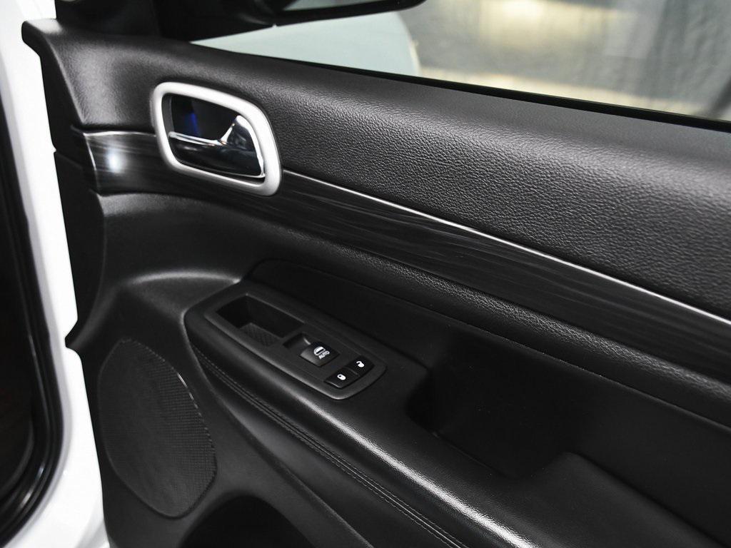 used 2021 Jeep Grand Cherokee car, priced at $22,990