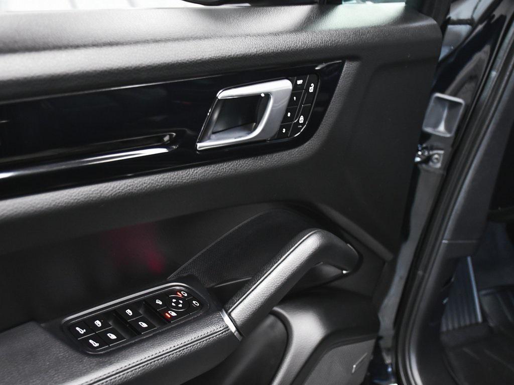 used 2022 Porsche Cayenne car, priced at $60,990