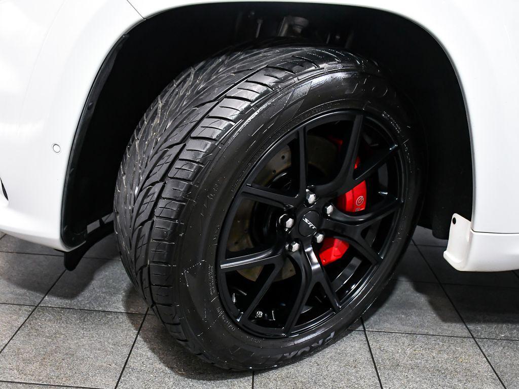 used 2018 Jeep Grand Cherokee car, priced at $44,490