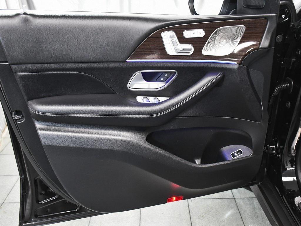 used 2025 Mercedes-Benz GLS 450 car, priced at $69,990