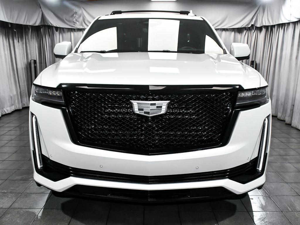 used 2023 Cadillac Escalade ESV car, priced at $69,990