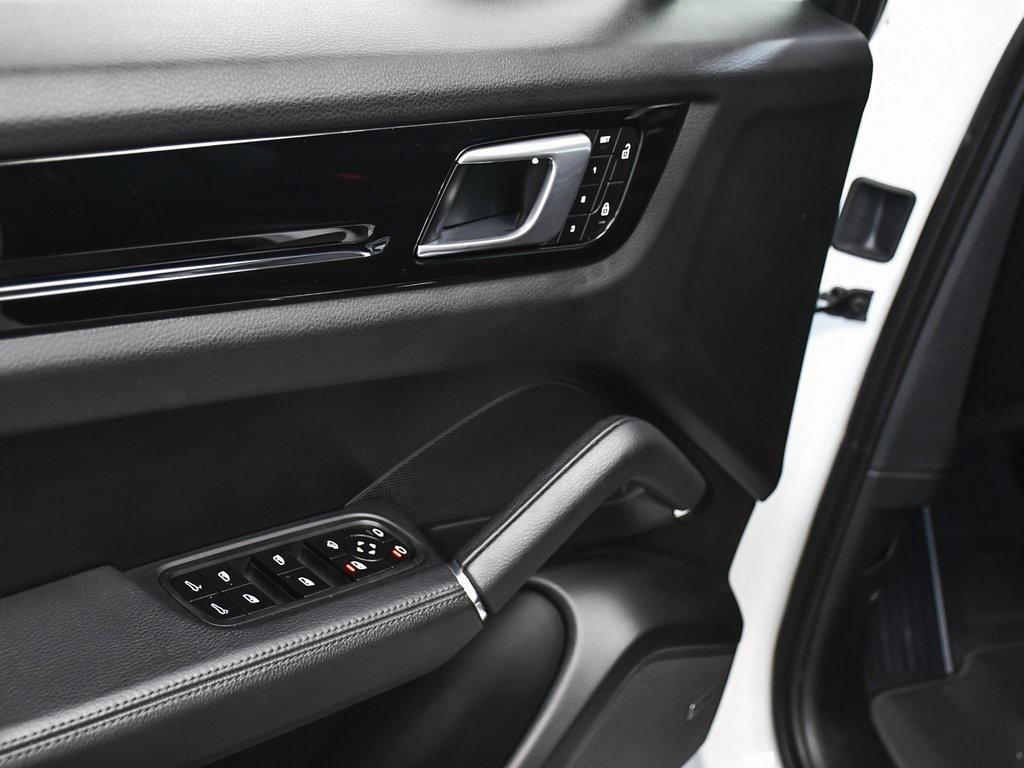 used 2022 Porsche Cayenne car, priced at $52,990