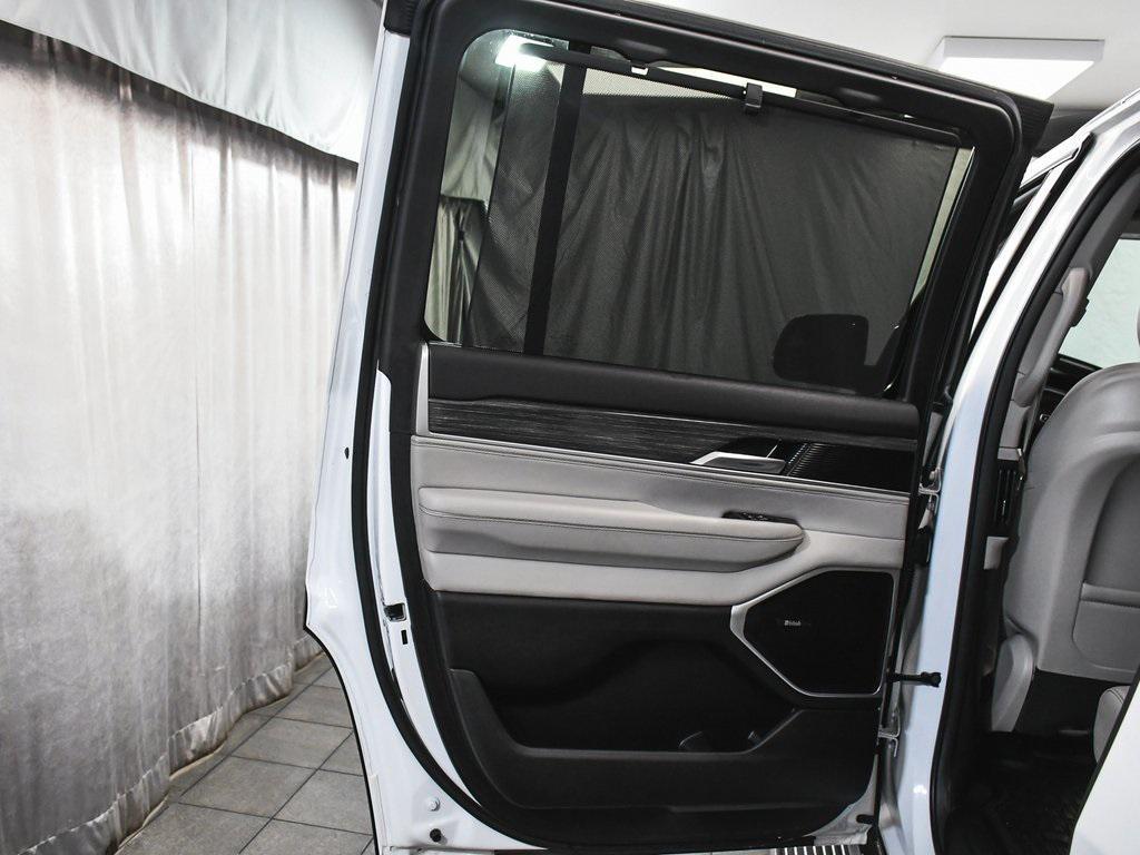 used 2022 Jeep Wagoneer car, priced at $43,990