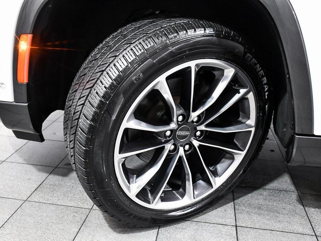 used 2022 Jeep Wagoneer car, priced at $43,990