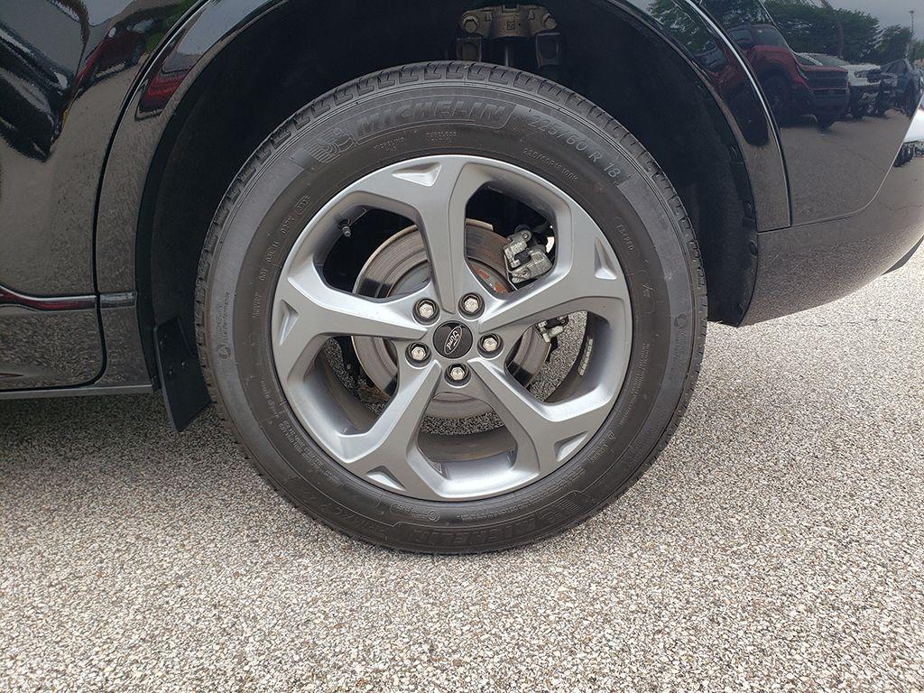 used 2023 Ford Escape car, priced at $25,236