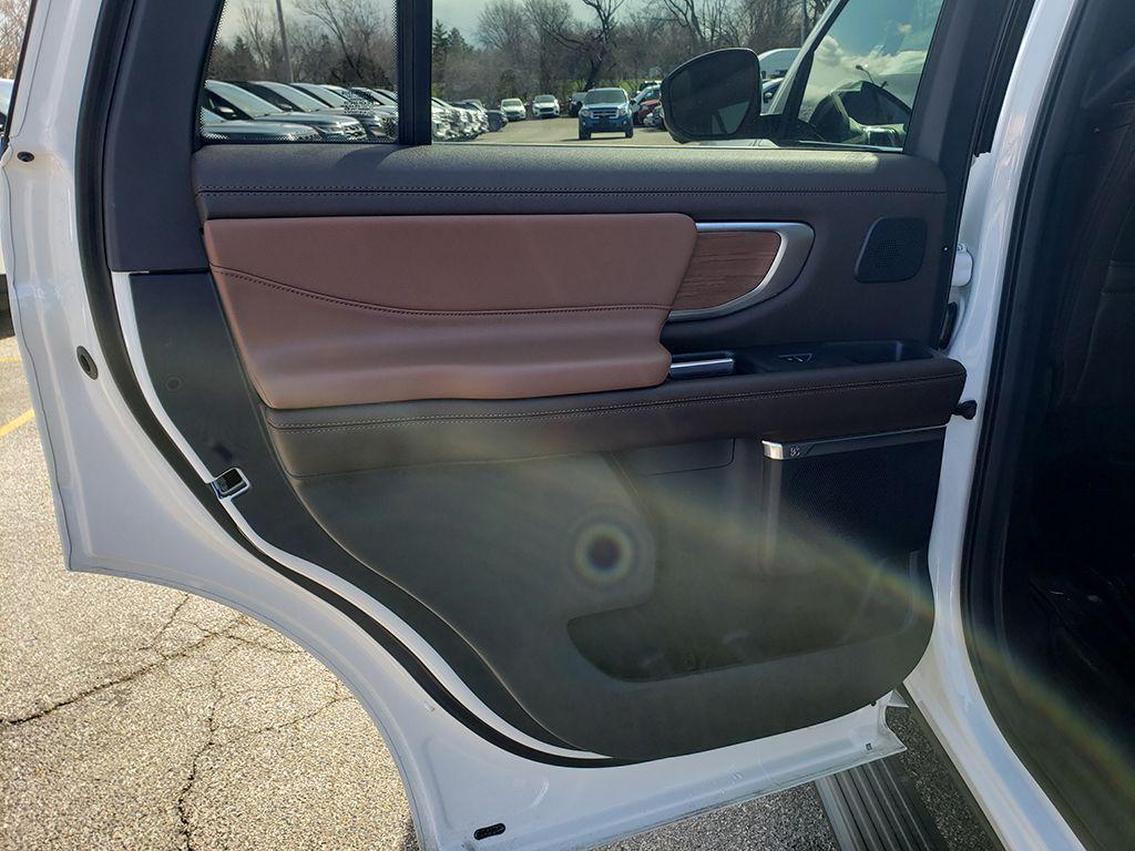 new 2025 Ford Expedition car, priced at $78,966