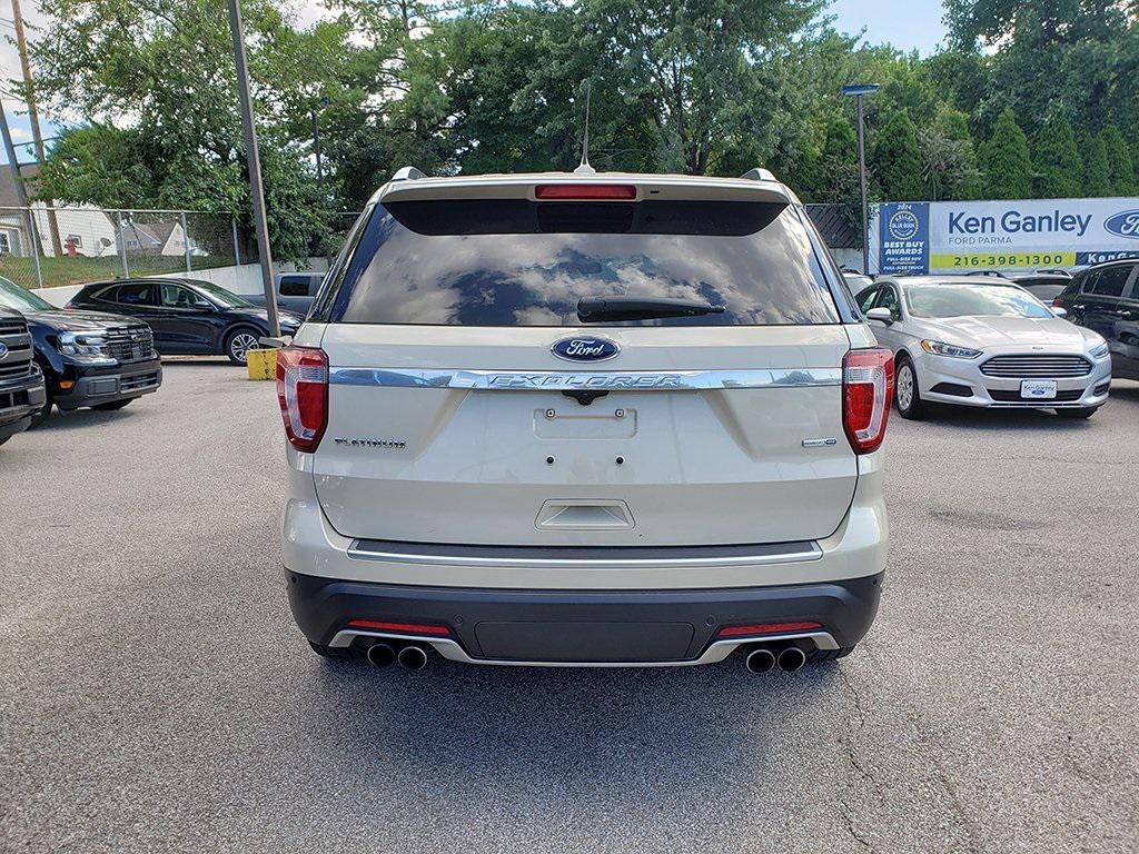 2018 PLATINUM DUNE MET TRI-COAT Ford Explorer