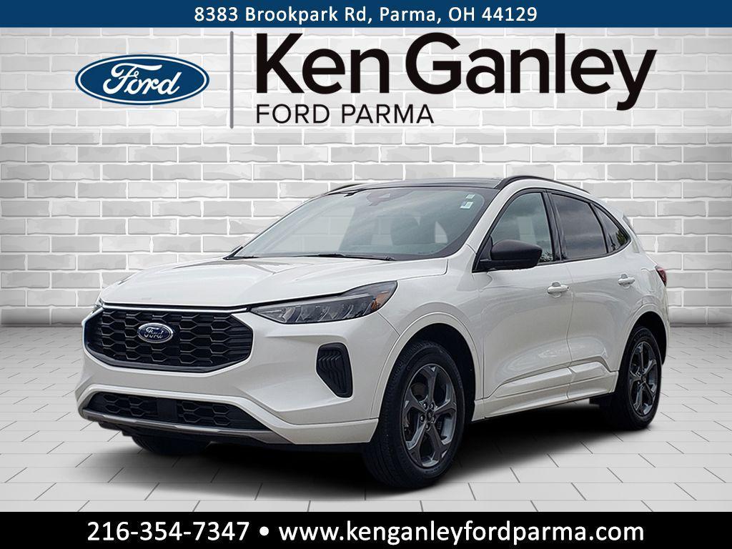 used 2024 Ford Escape car, priced at $25,095