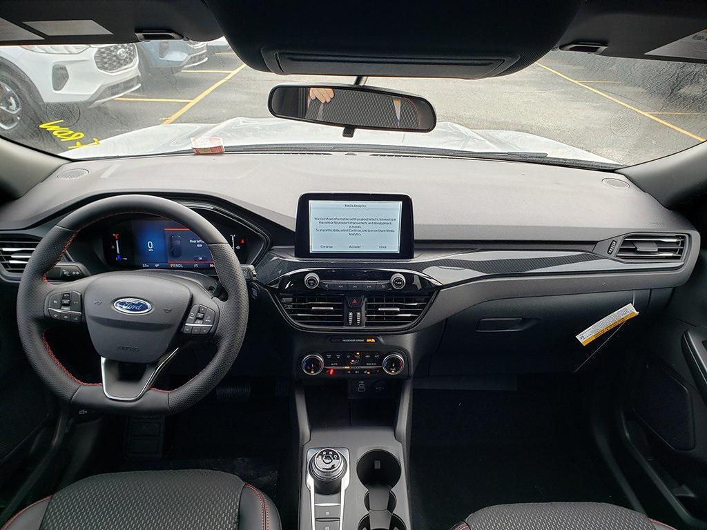 new 2026 Ford Escape car, priced at $33,080