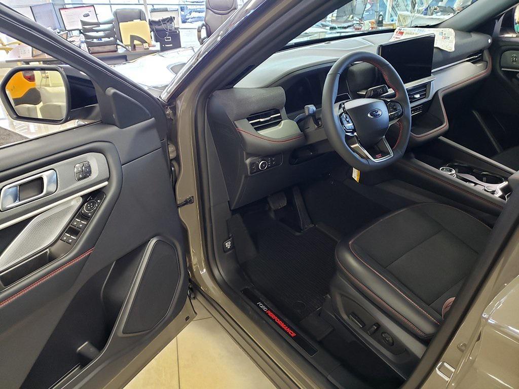 new 2026 Ford Explorer car, priced at $66,185