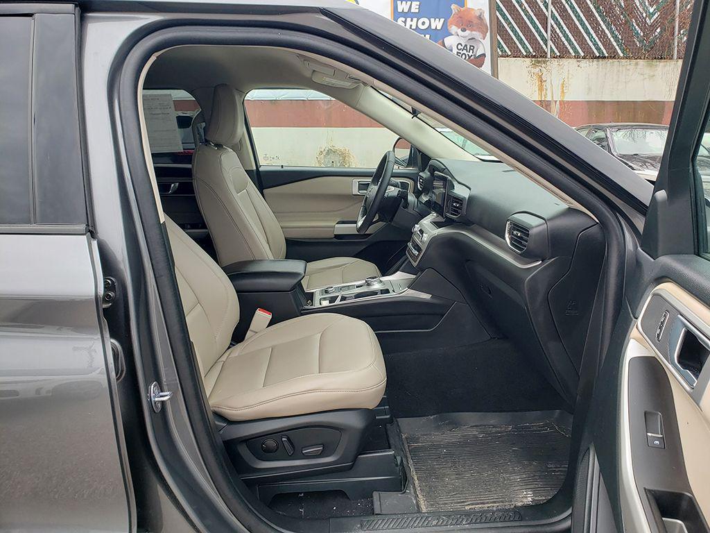 used 2024 Ford Explorer car, priced at $36,306