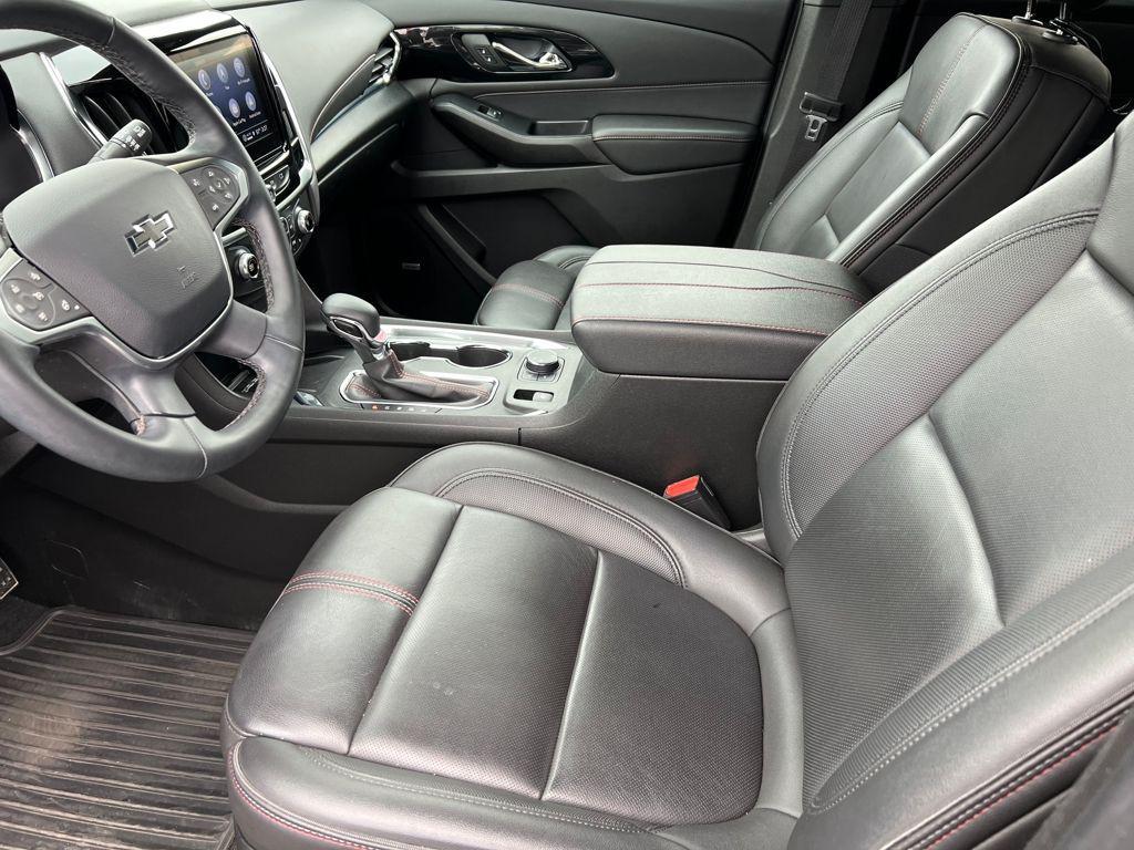 used 2023 Chevrolet Traverse car, priced at $34,595
