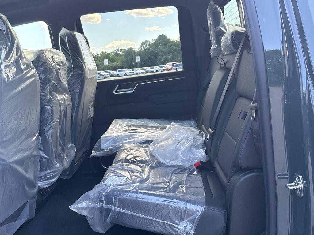 new 2026 Chevrolet Silverado 3500 car, priced at $70,821