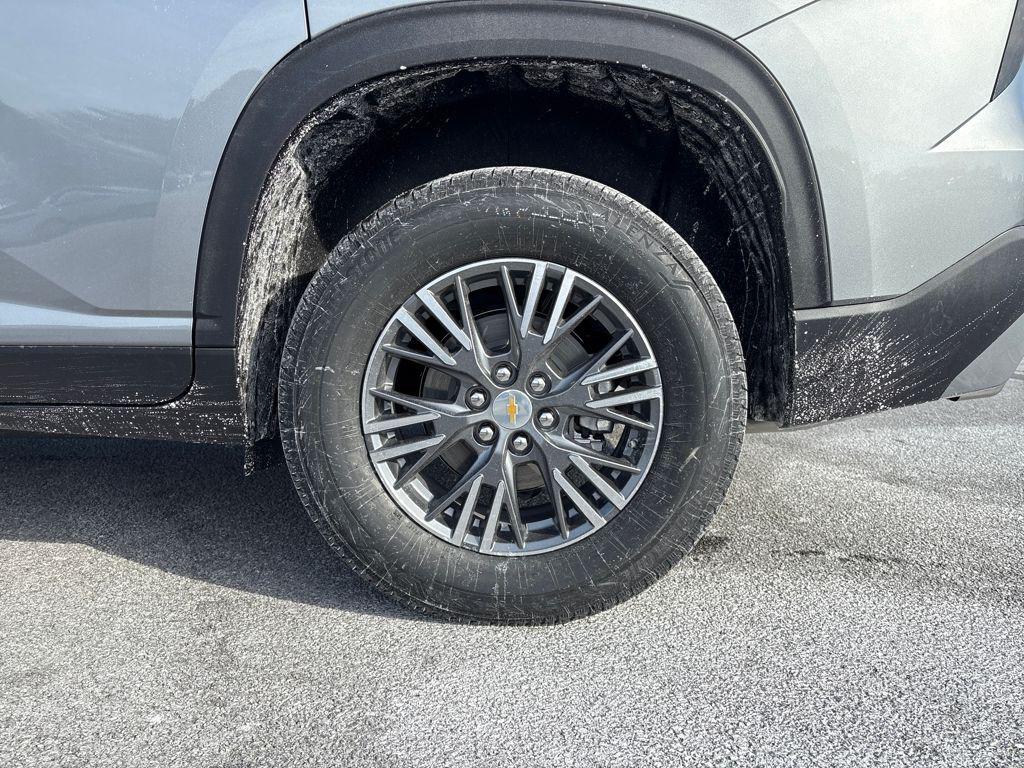 new 2026 Chevrolet Traverse car, priced at $39,705