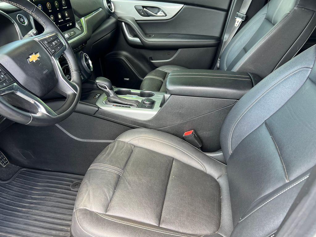used 2024 Chevrolet Blazer car, priced at $33,394