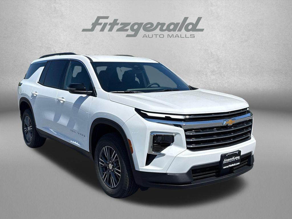 new 2026 Chevrolet Traverse car, priced at $42,517