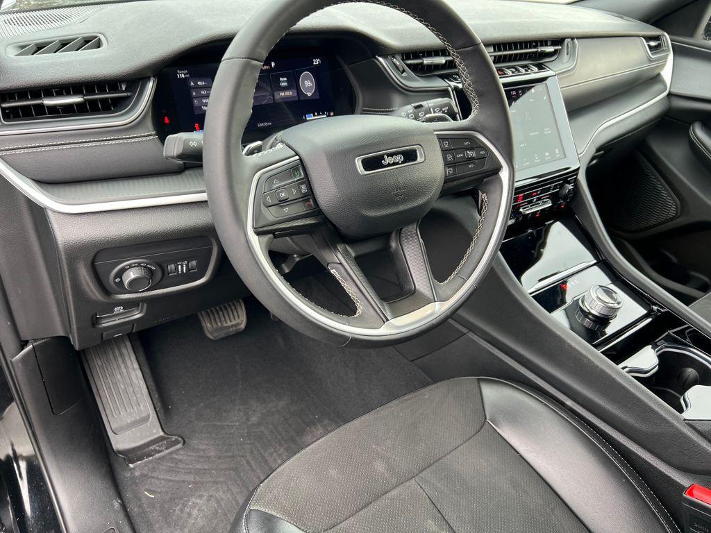 used 2023 Jeep Grand Cherokee car, priced at $26,995