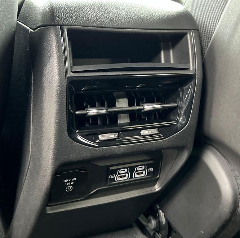 used 2023 Jeep Grand Cherokee car, priced at $26,995