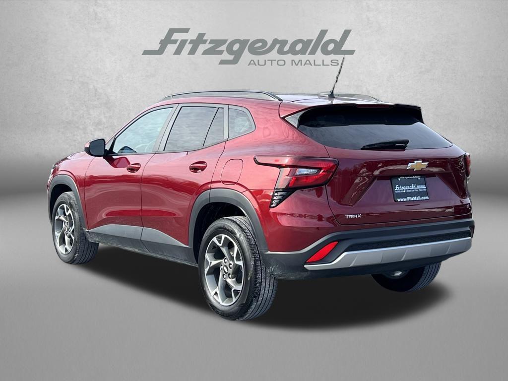 used 2025 Chevrolet Trax car, priced at $20,395