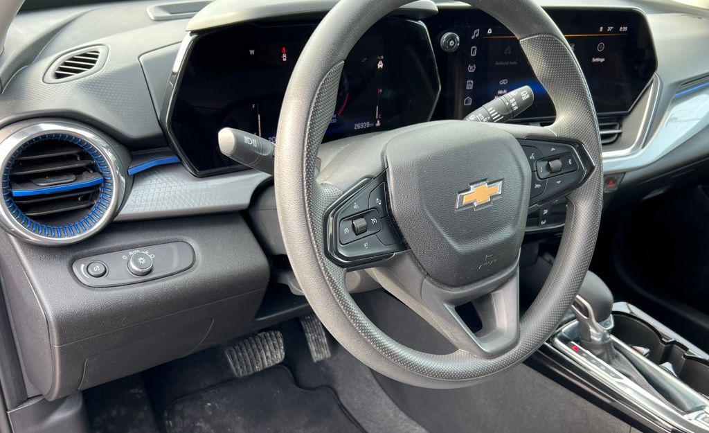 used 2025 Chevrolet Trax car, priced at $20,395