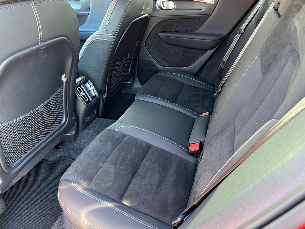 used 2022 Volvo C40 Recharge Pure Electric car, priced at $25,595