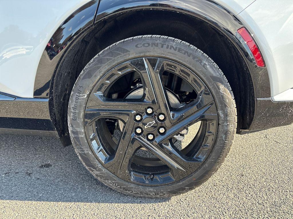 new 2026 Chevrolet Equinox EV car, priced at $41,919