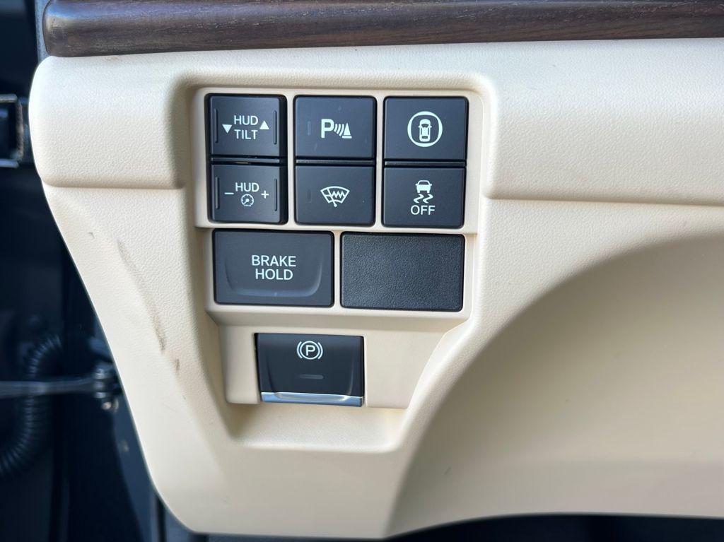 used 2023 Acura RDX car, priced at $34,995