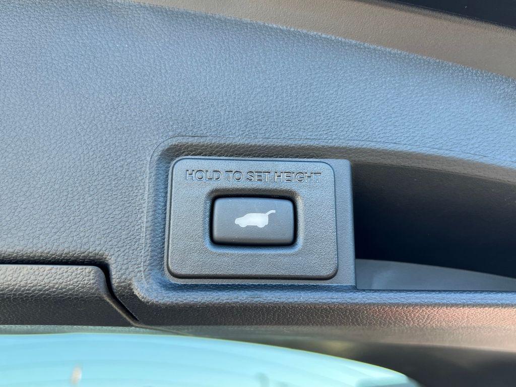 used 2023 Acura RDX car, priced at $34,995