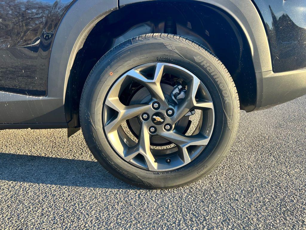 new 2026 Chevrolet Trax car, priced at $23,558