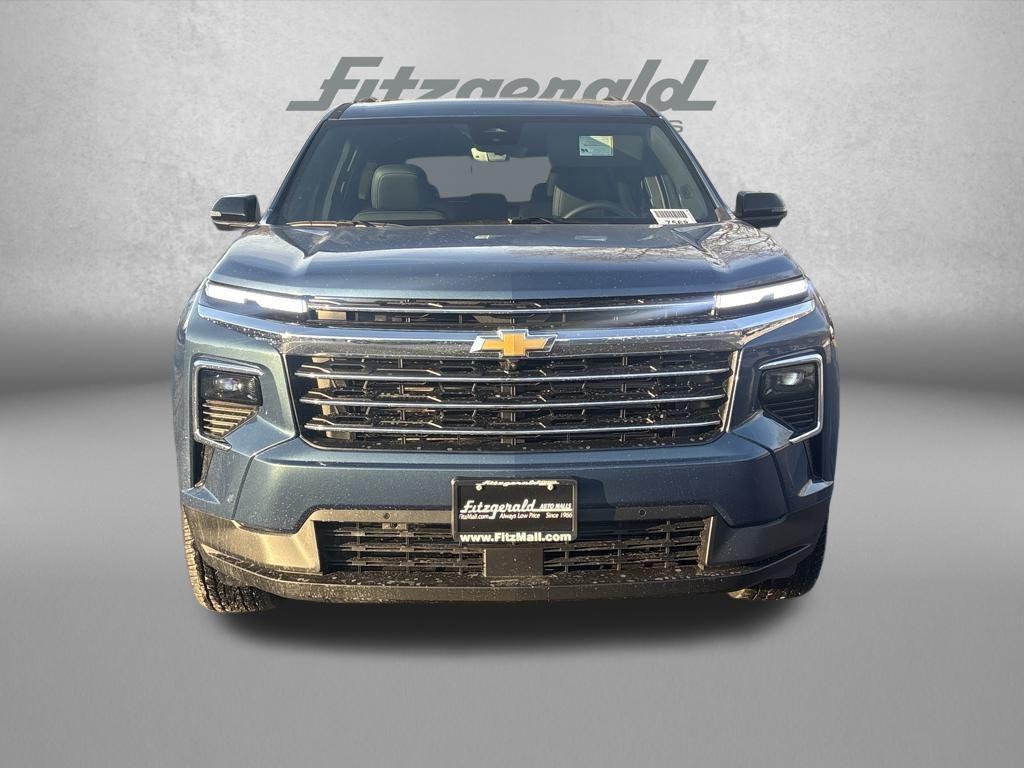 new 2026 Chevrolet Traverse car, priced at $50,070