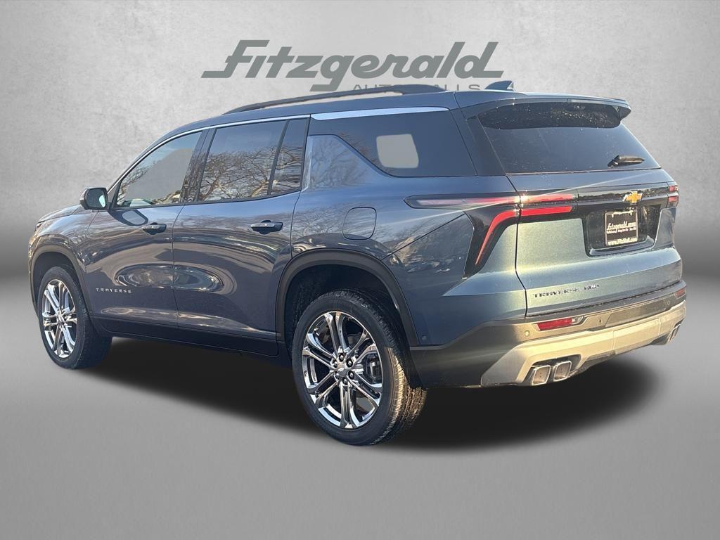 new 2026 Chevrolet Traverse car, priced at $50,070