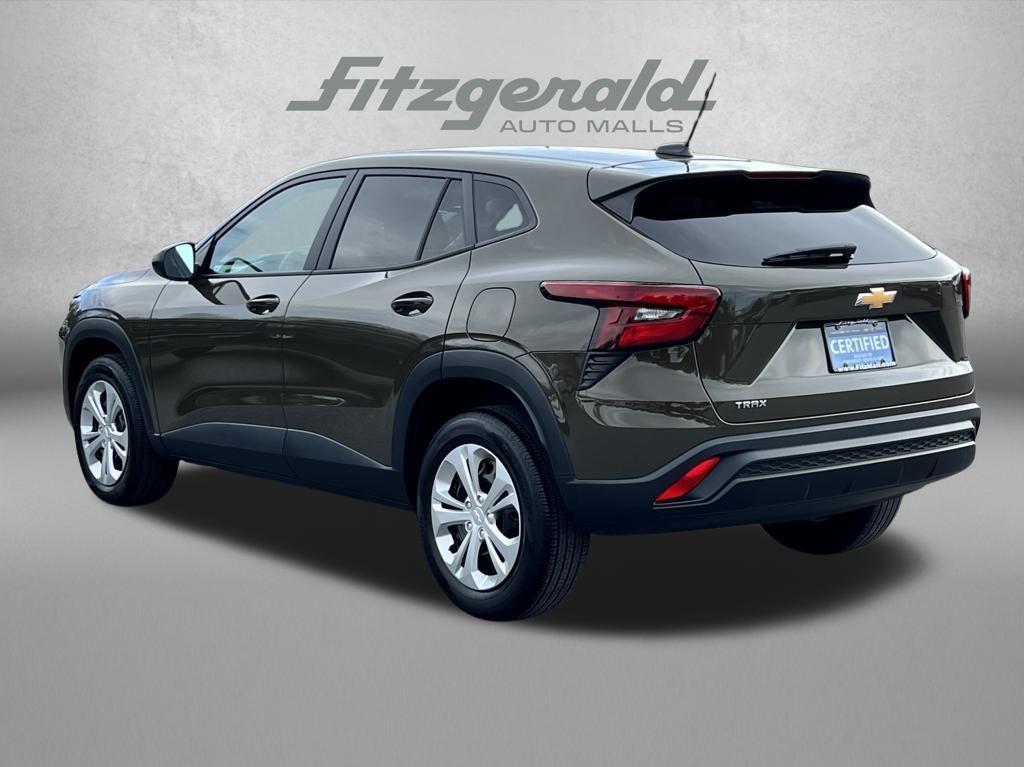 used 2024 Chevrolet Trax car, priced at $21,995