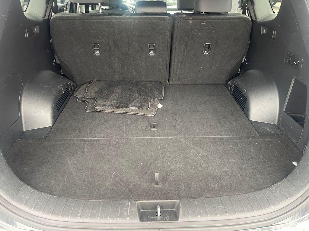 used 2022 Hyundai Santa Fe car, priced at $17,395