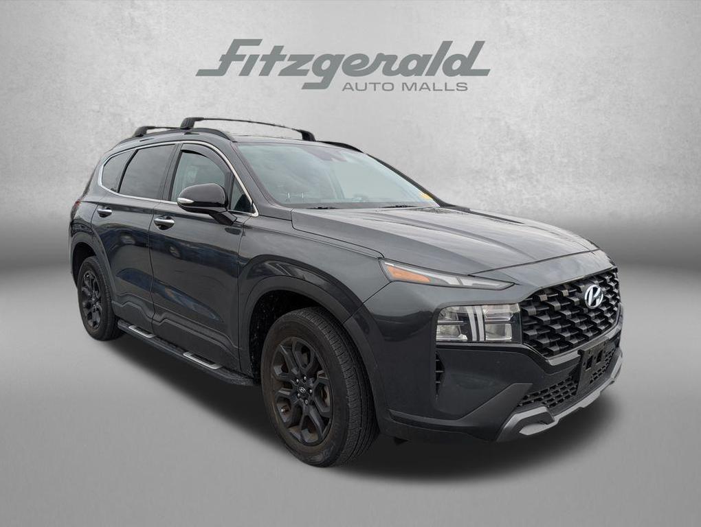 used 2023 Hyundai Santa Fe car, priced at $24,985