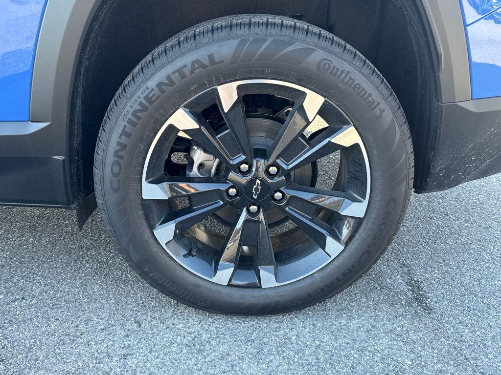 new 2026 Chevrolet Equinox car, priced at $35,616