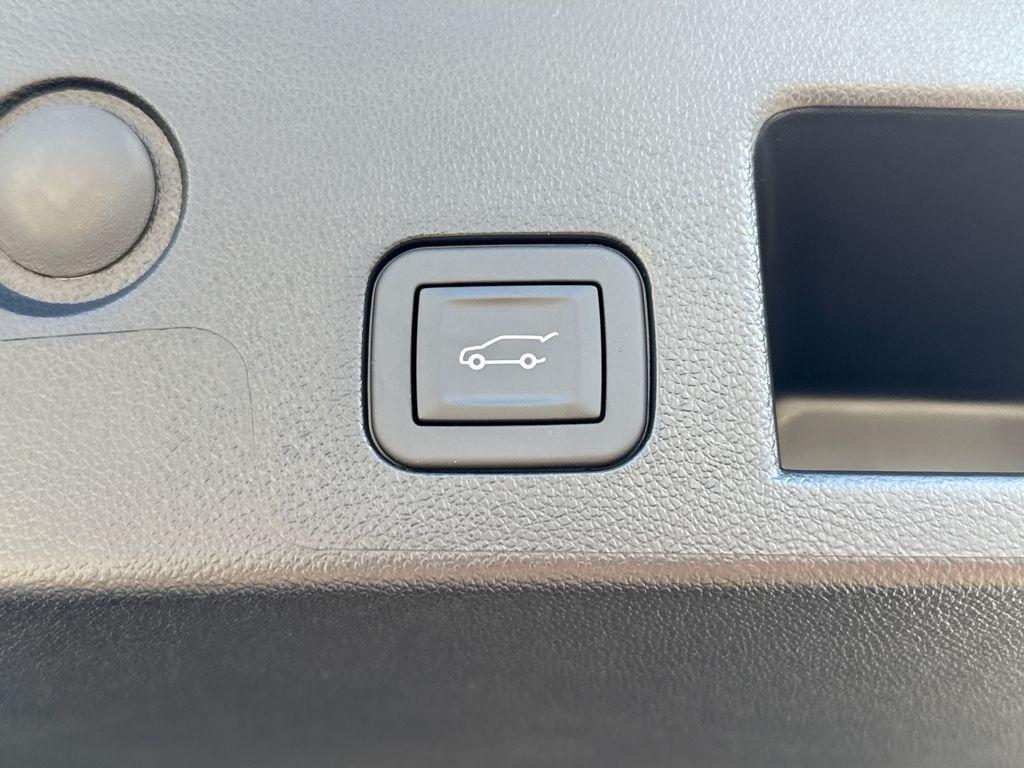 new 2026 Chevrolet Equinox car, priced at $35,616