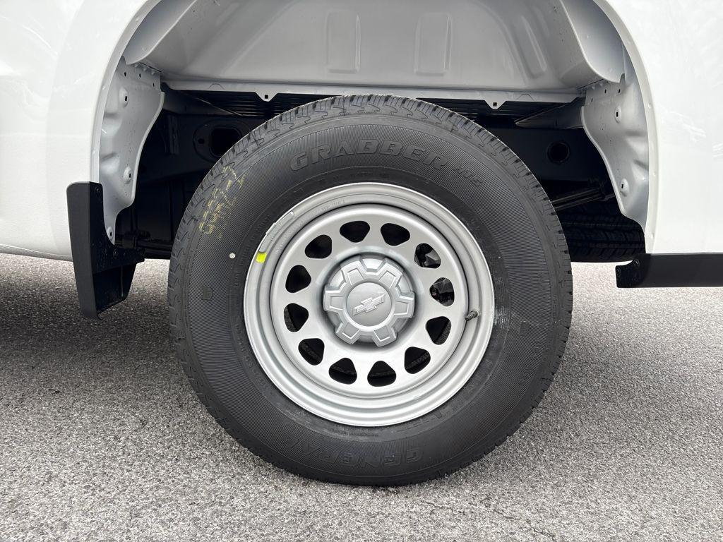 new 2026 Chevrolet Silverado 1500 car, priced at $41,235