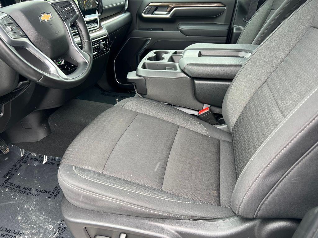 used 2025 Chevrolet Silverado 2500 car, priced at $61,995