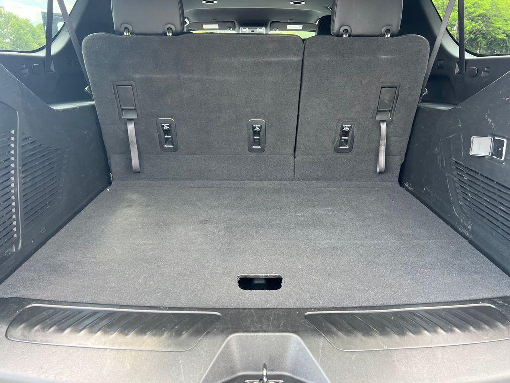 used 2022 Chevrolet Suburban car, priced at $40,794