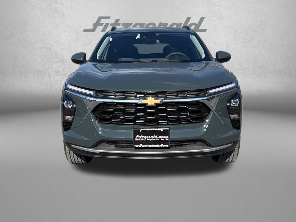 new 2026 Chevrolet Trax car, priced at $24,010