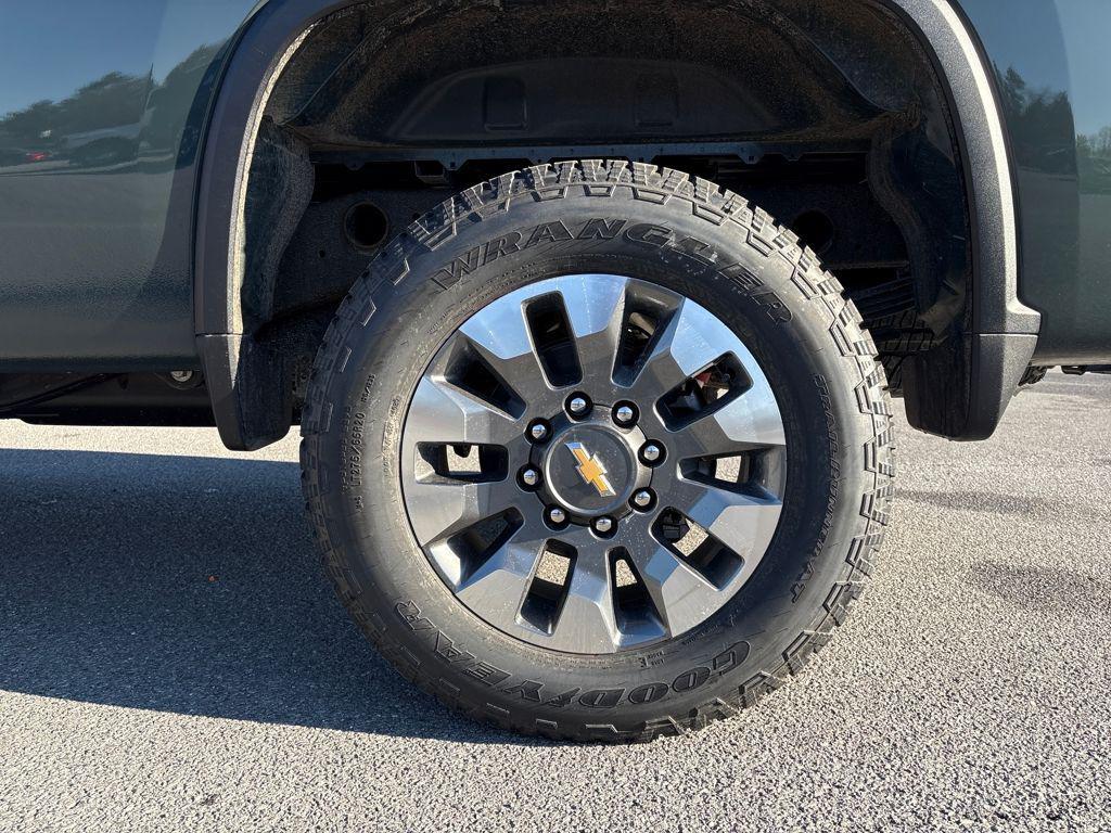 new 2026 Chevrolet Silverado 2500 car, priced at $69,906