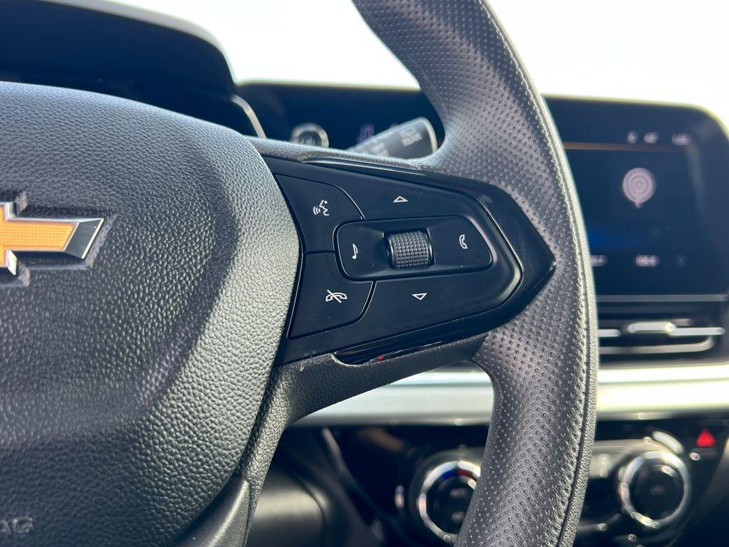 used 2025 Chevrolet Trax car, priced at $20,395