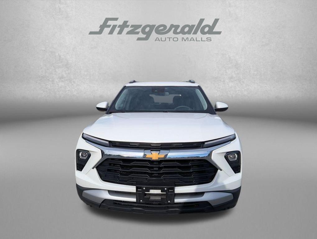 used 2025 Chevrolet TrailBlazer car, priced at $23,895
