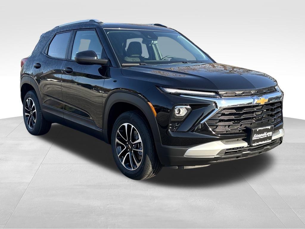new 2026 Chevrolet TrailBlazer car, priced at $28,939