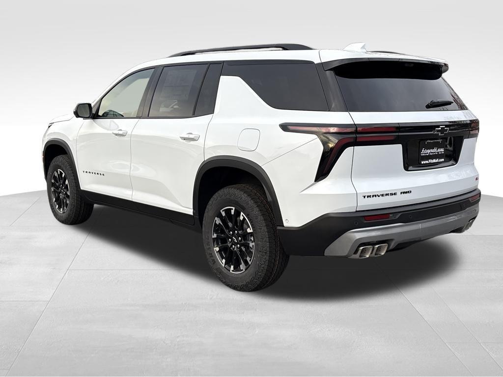 new 2026 Chevrolet Traverse car, priced at $53,860